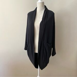 NWOT Athleta Ethereal Cocoon Wrap S Black